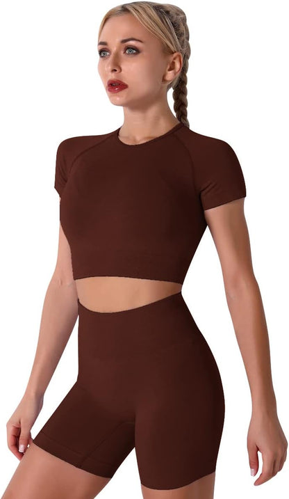 Elevate Your Workout with the Women’s Seamless Yoga Set - Stylish 2-Piece High-Waist Outfit in Light Blue