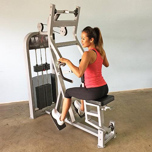 Classic Seated Row Machine – Pro Back & Upper Body Trainer