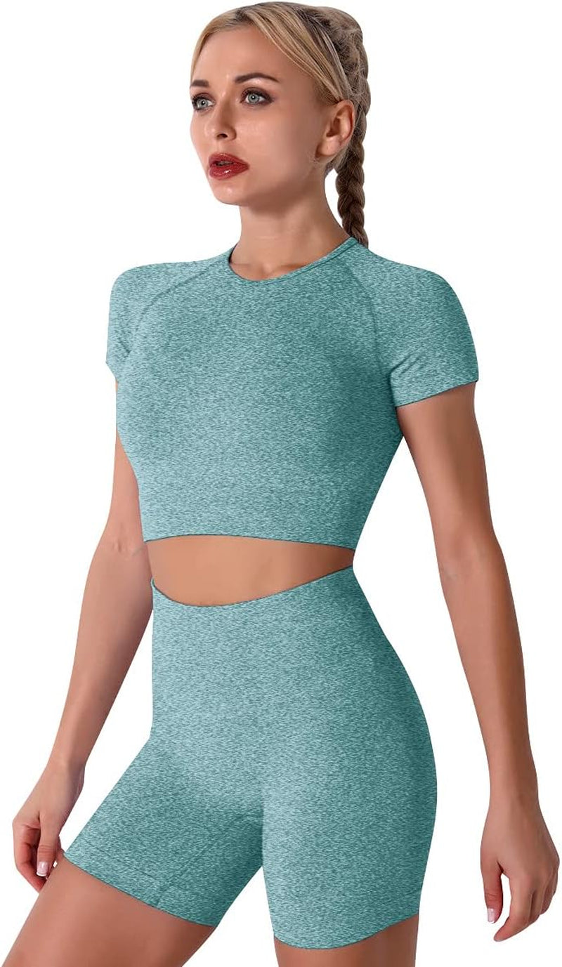 Elevate Your Workout with the Women’s Seamless Yoga Set - Stylish 2-Piece High-Waist Outfit in Light Blue